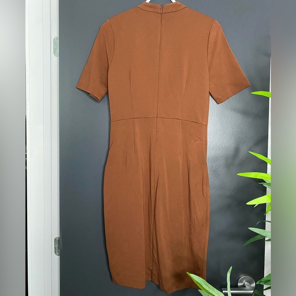 RW&Co brown draped dress - Picture 2 of 4